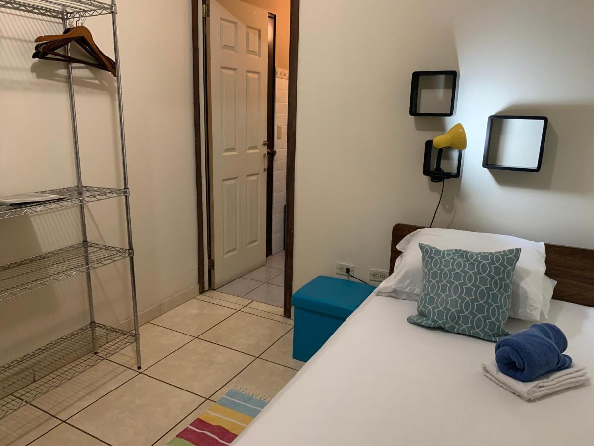 Casa De Lis Hotel & Tourist Info Centre Turrialba Ngoại thất bức ảnh