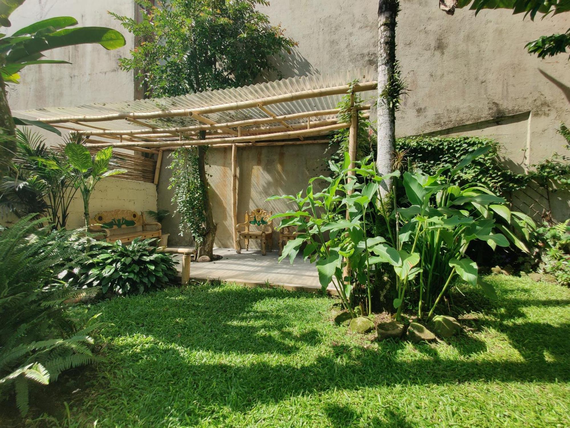 Casa De Lis Hotel & Tourist Info Centre Turrialba Ngoại thất bức ảnh